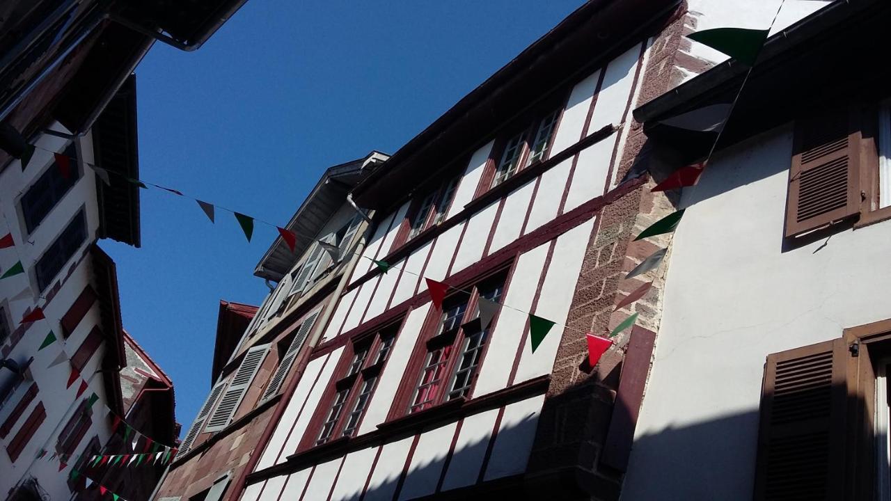 Gite Ultreia Vertes Montagnes Saint-Jean-Pied-de-Port Exteriör bild